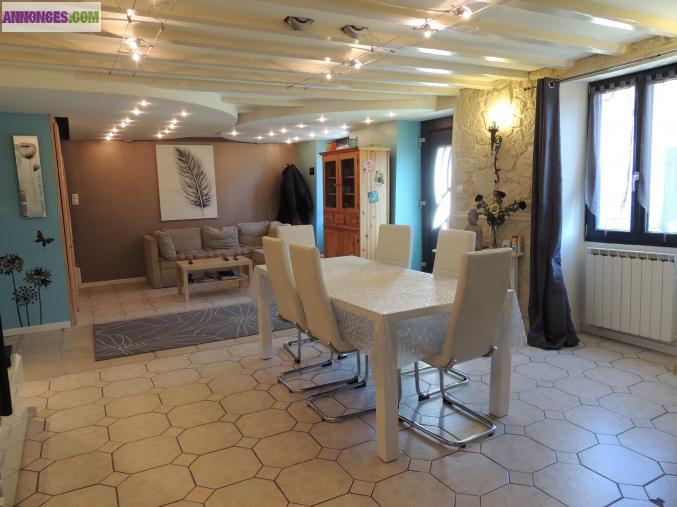 Maison en pisé rénovée