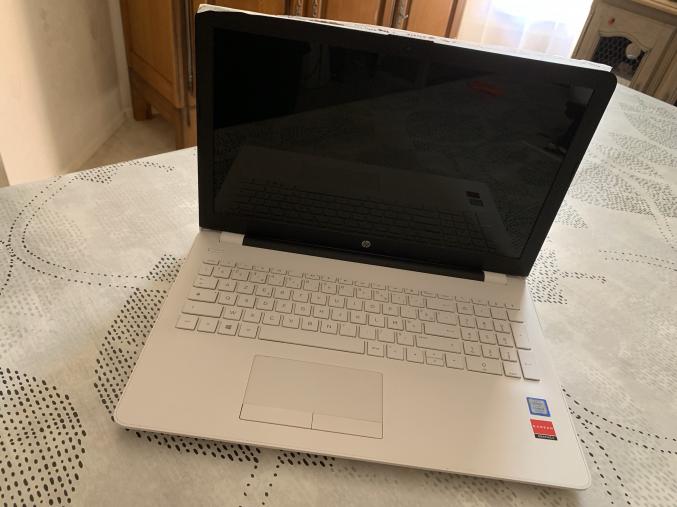 Vends pc blanc  hp