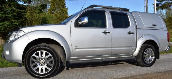 Nissan Navara Double Cab 3,0 V6 dCi 231hk LE 