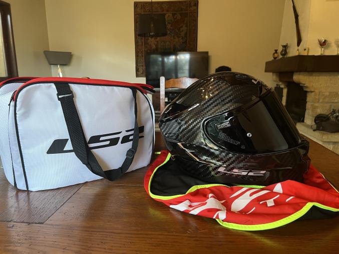 Casque LS2 Challenger carbon