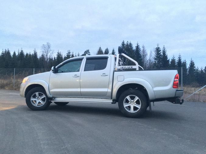 Toyota HiLux 171hk D-Cab 4WD