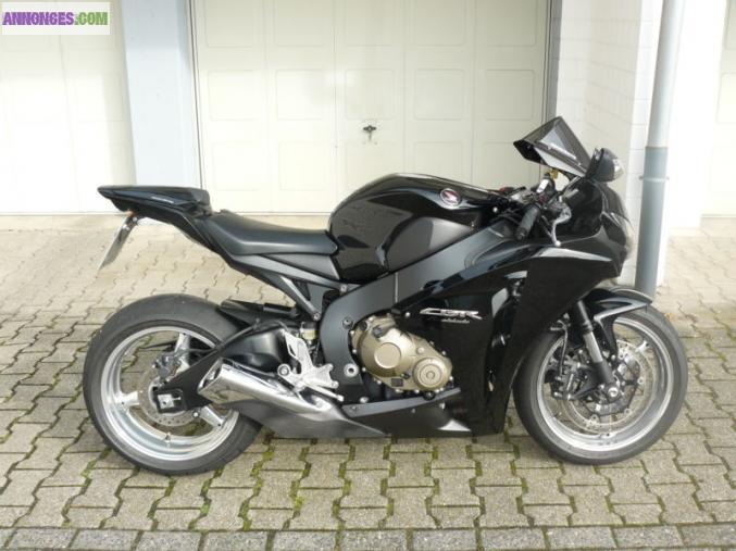 Honda CBR1000RR SC59 Edition