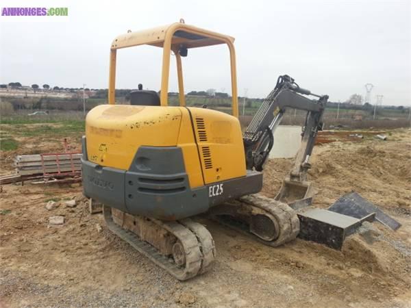 Mini pelle <7t> Volvo EC 25