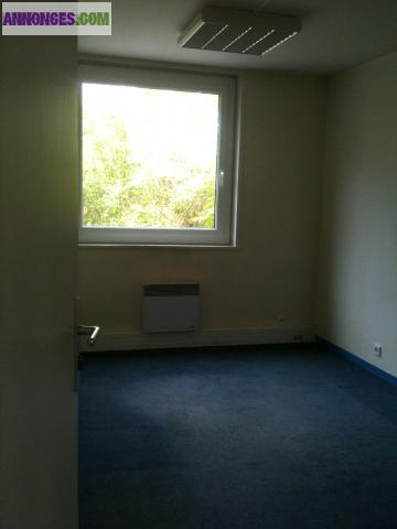 BUREAUX A LOUER RDC PARC DES MOULINS