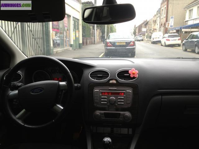 Ford Focus ii 1.8 tdci 115 ghia