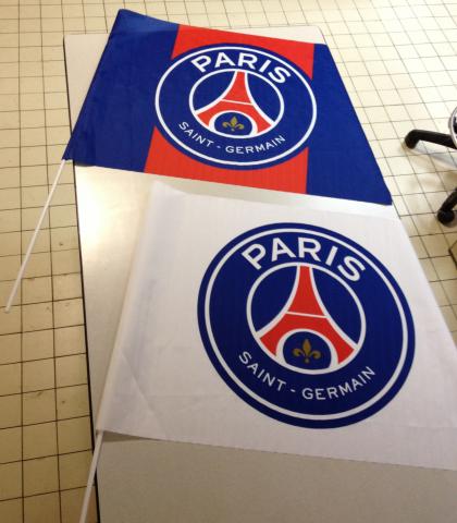 Drapeaux psg 