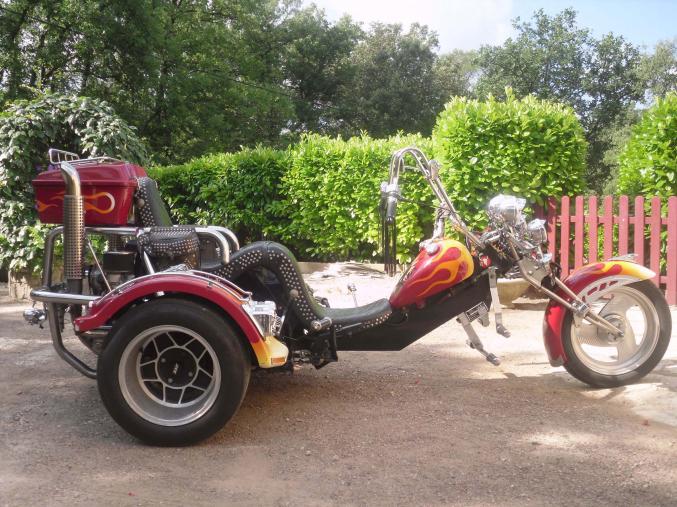 SUPERBE TRIKE CHOPPER