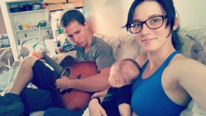 T nous recherchons baby-sitter H/F