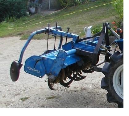MICRO-TRACTEUR 4X4 ISEKI TX 15 10 CARBURANT:DIESEL