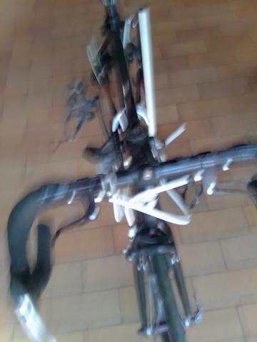 1 vélo Gitane noire d' occasion