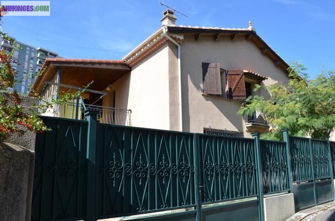 Maison indépendante de 130 m²