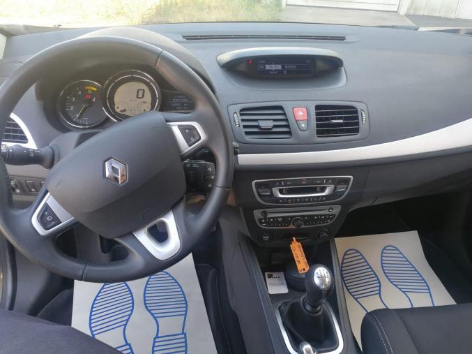 Renault megane 3  1.9L diesel 130chv  boite 6