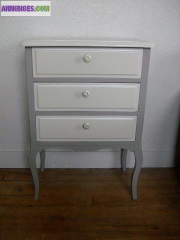 MEUBLE D'APPOINT CHENE