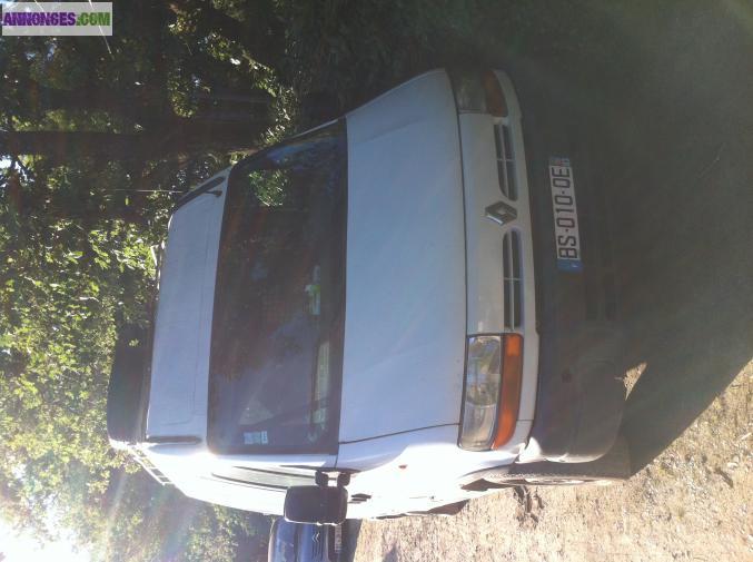 Vends fourgon Renault Master