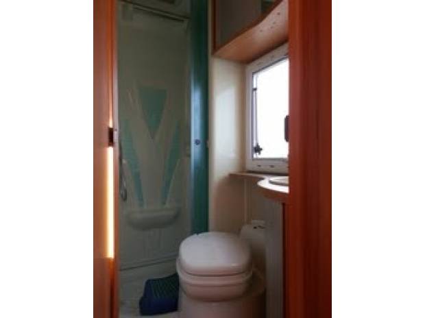 Donne Welcome 85 4places peu roulé