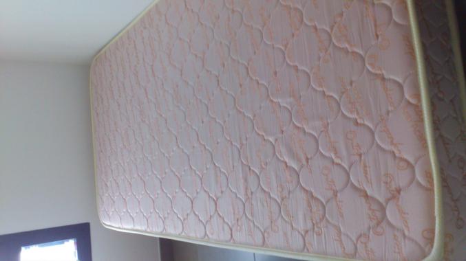 Matelas 90X190