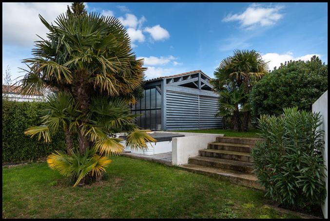 Maison de plain-pied, 4 chambres, de style rétais