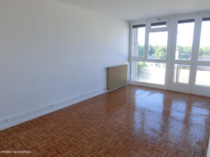 TRES BEAU TYPE 3 REFAIT A NEUF