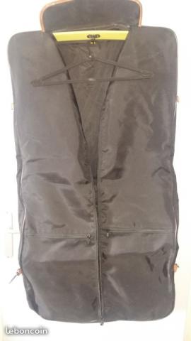 Porte Vétements ELITE neuf