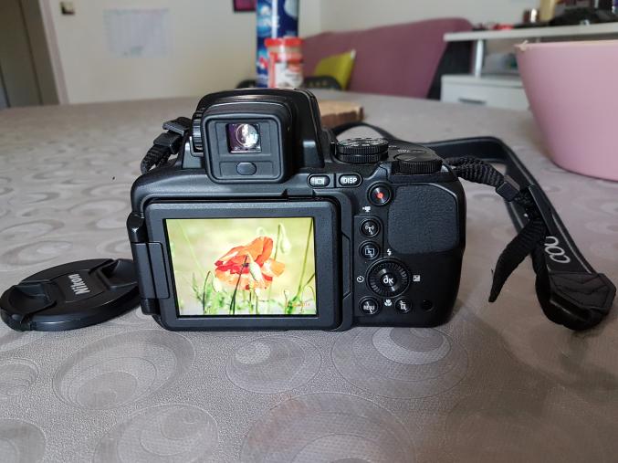 Appareil photo NIKON Coolpix P900 Etat neuf