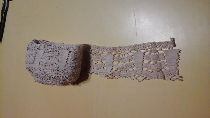 3 dentelles anciennes