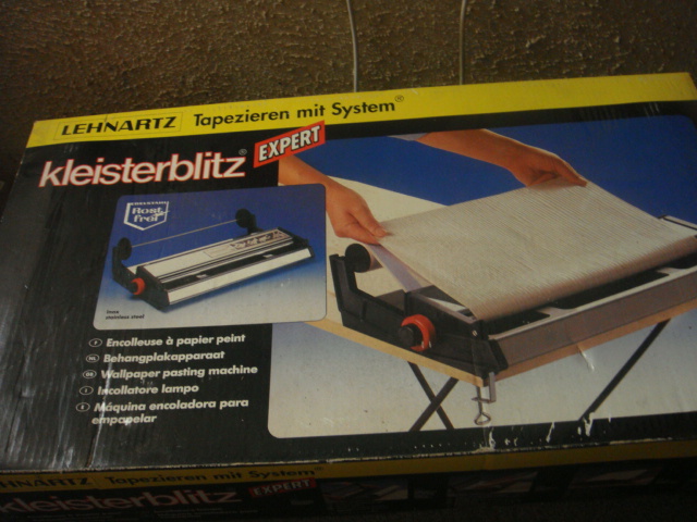 Encolleuse à papier peint