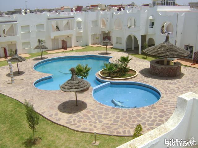 Duplex ds residence balneaire au bord de la mer