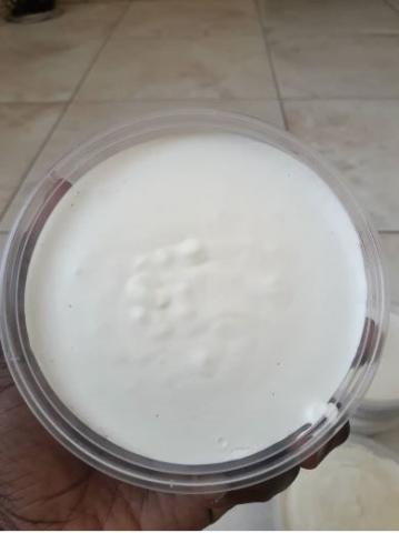 Crème raffinée à base de beurre de karité