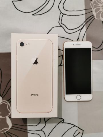 IPHONE 8 64GO OR