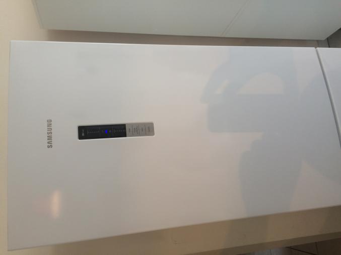 REFRIGERATEUR CONGELATEUR SAMSUNG RL56GSBSW