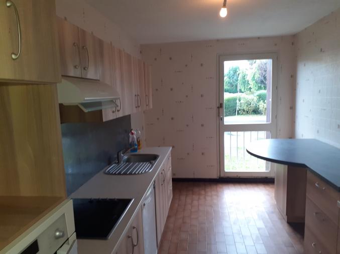 Saint Marcellin T4 de 98m2 en Rez-de-chaussée avec jardin