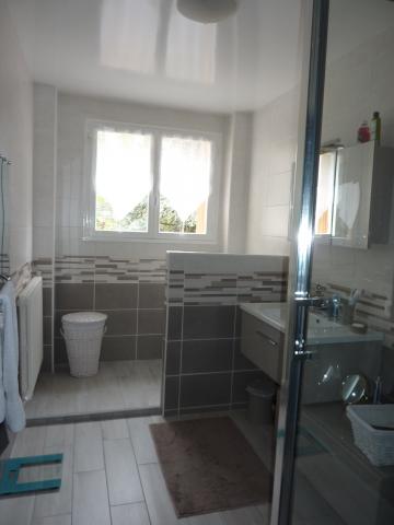 SPACIEUX ET LUMINEUX APPARTEMENT T5