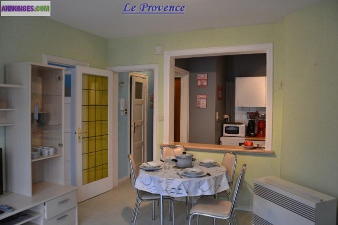 Appartement sur la côte belge à 20m de la digue