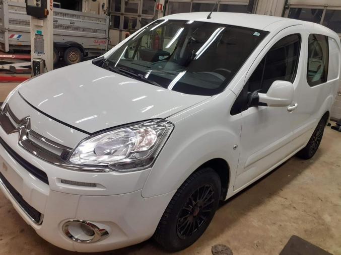 CITROEN BERLINGO II (2) COURT HDI 90 FAP CLUB