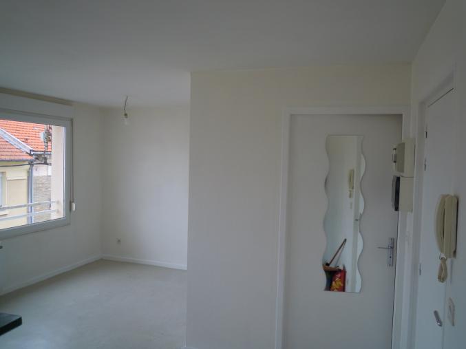 REIMS, beau studio proche centre ville