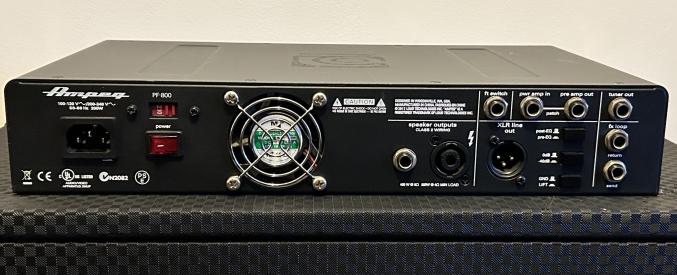 Amplis Basse Ampeg pf800 + hp 210he
