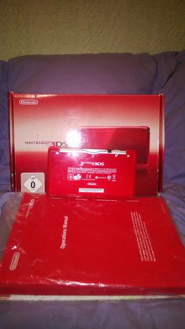 Nintendo 3DS ROUGE
