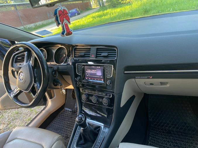 Volkswagen Golf 1.6-105 D 4M