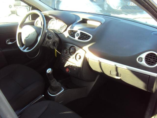 Renault Clio 3 Privilège 1.5 DCI