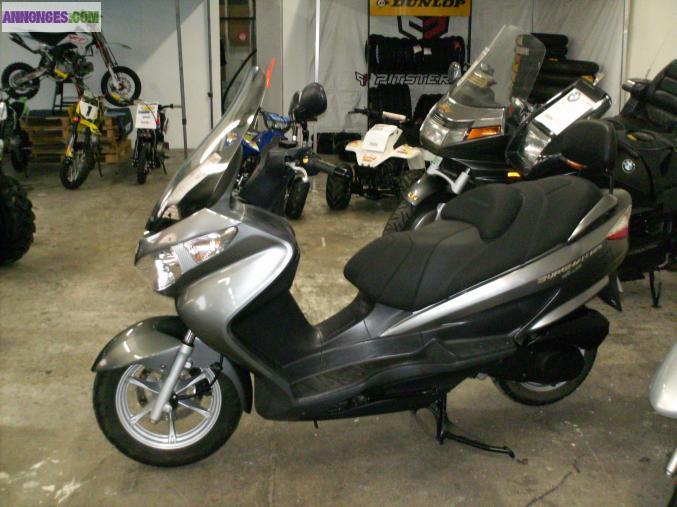 Scooter burgman 125 UH