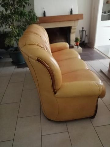 Vends canapé fixe et fauteuil assorti