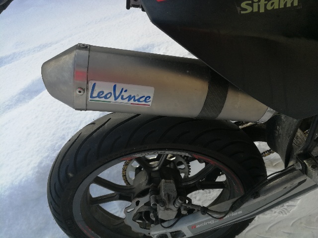 MOTO RIEJU MRT PRO SUPERMOTARD 50