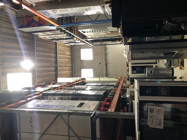 FAIRE OFFRE-250 DISTRIBUTEURS AUTOMATIQUES