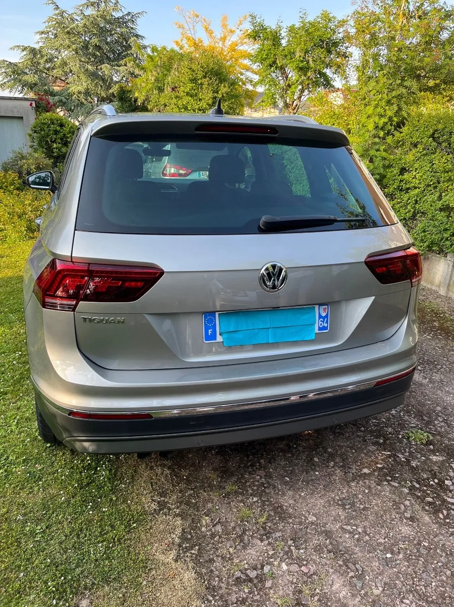 A VENDRE VOLKSWAGEN TIGUAN 2.0 TDI 150 ch DSG7 MATCH , 5 PORTE CARBURANT:DIESEL