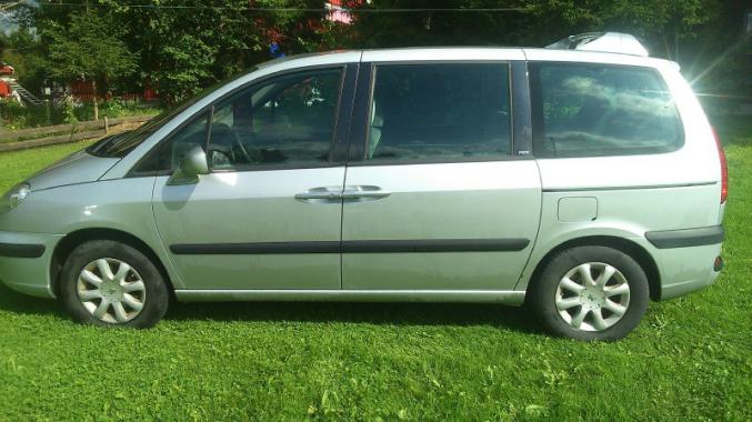 Peugeot 807 2.2 HDi SV