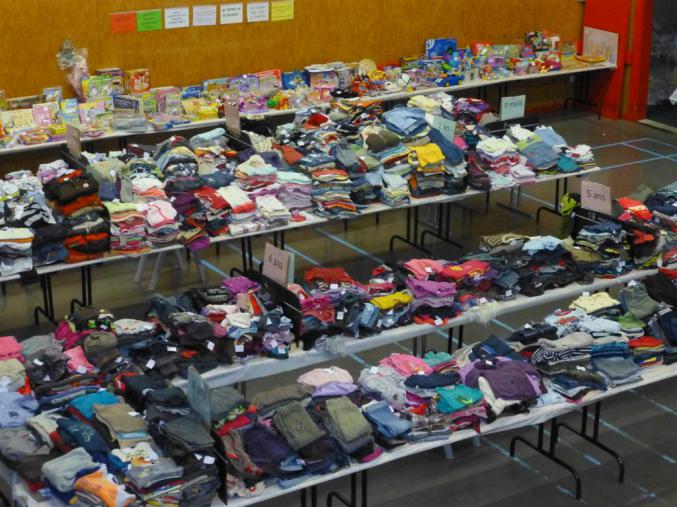 Bourse aux vêtements enfants, jouets et matériel de puériculture