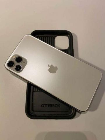 IPhone 11 Pro Max 256 Go