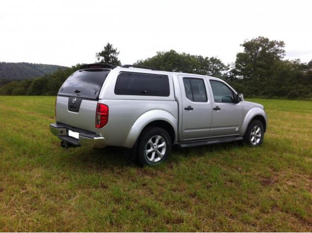 Nissan Navara double-cab 2.5 dci 190 4x4