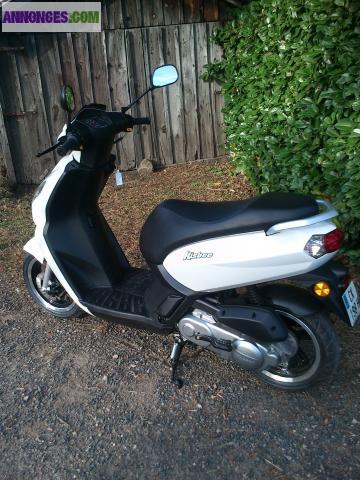 Scooter peugeot