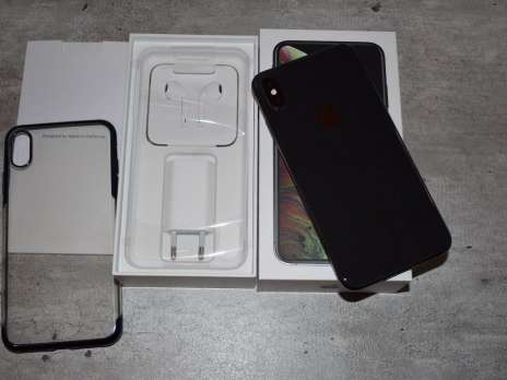 Apple iPhone XS Max 256 Go gris sidéral